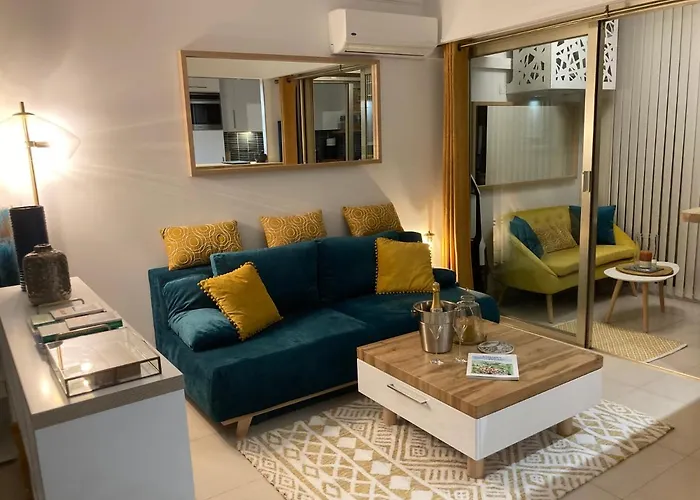Appartement De Standing Le Velvet Bay Climatise En Bord De Mer