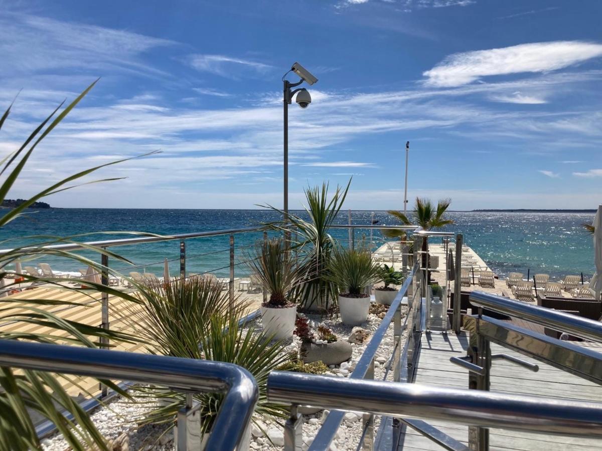 De Standing Le Velvet Bay Climatise En Bord De * Antibes